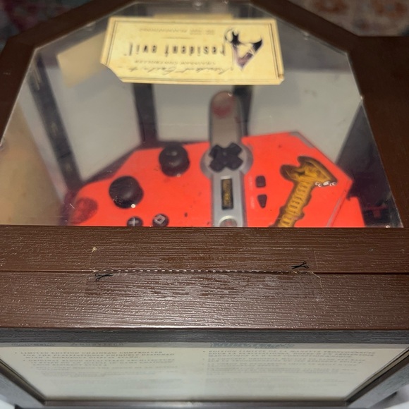 CAPCOM NubyTech - Resident Evil 4 Chainsaw Controller Sony PlayStation 2 - Picture 10 of 13